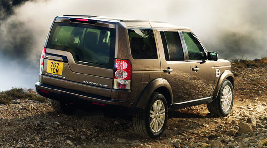 Hummer H4t. Land Rover Discovery 4 - Rear