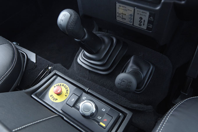 Land Rover Defender Electric: Zum Vergrößern klicken!