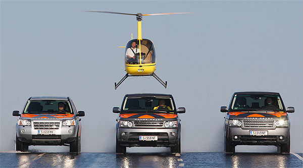 Drive & Fly von ÖAMTC, Land Rover und Hubi-Fly