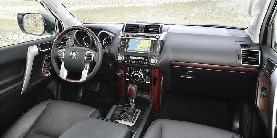 Der Toyota Land Cruiser 300 Modelljahr 2014