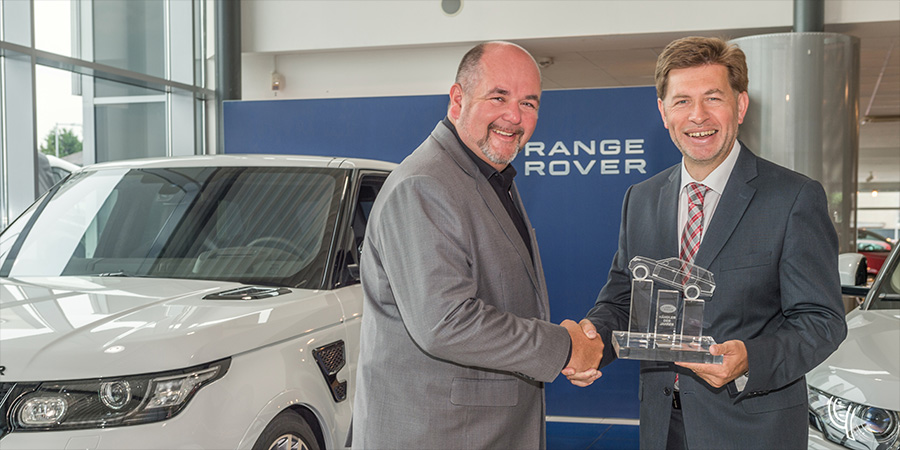 Automegastore Czeczelits ist bester Land Rover Händler Österreichs