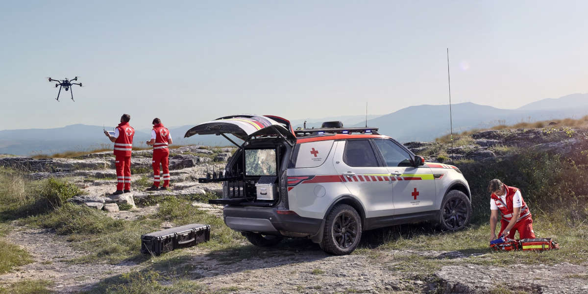 Land Rover Discovery für das Rote Kreuz