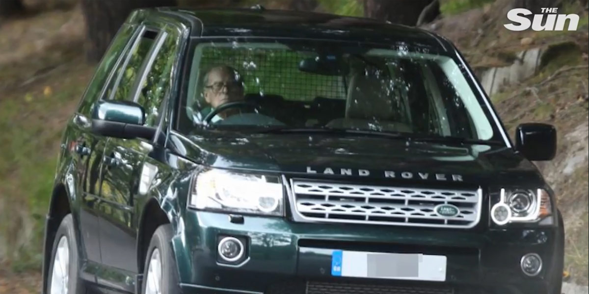 Prince Philip crasht Land Rover